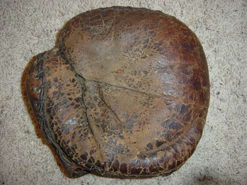 Early 1900's Spalding Crescent Basemitt Front